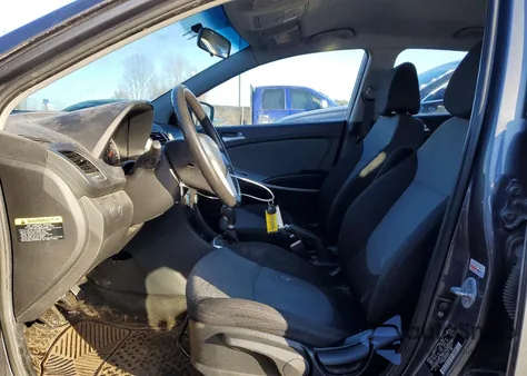 2012 Hyundai Accent Gls z USA, uszkodzony, nr VIN KMHCT5AE8CU035647